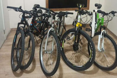 Bisiklet hırsızlığı kamera görüntüsüyle ortaya çıktı