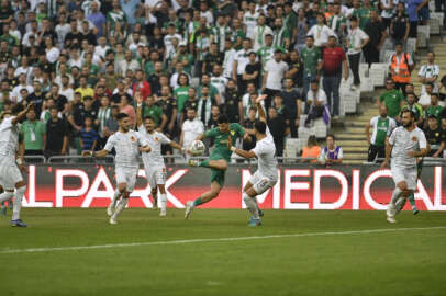 Bursaspor sezonun ilk galibiyetini aldı