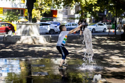 Yarım asrın en sıcak üçüncü ağustos ayı yaşandı