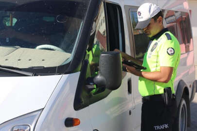 Okulların ilk haftasında 126 servis aracı trafikten men edildi