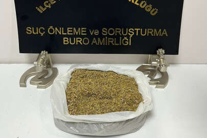 Durdurulan araçta 420 gram sentetik uyuşturucu ele geçirildi