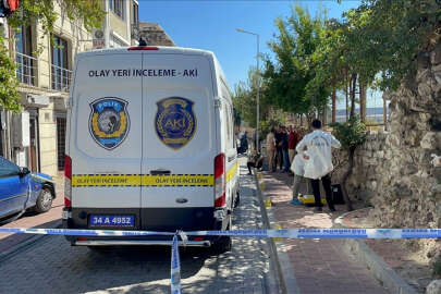 Kimlik kontrolü yapan polislere ateş açıldı; 2 yaralı