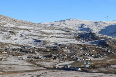 Doğu Karadeniz'in yüksek kesimleri beyaza büründü