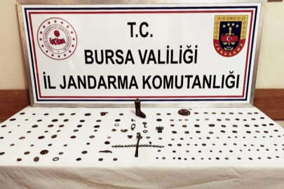 Bursa'da tarihi eser operasyonu; 161 sikke ele geçirildi