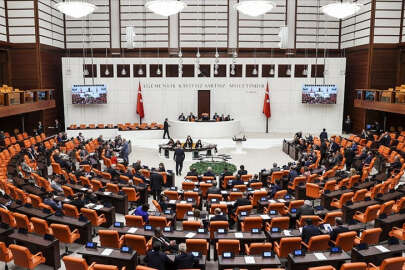 Katar tezkeresi Meclis'te kabul edildi