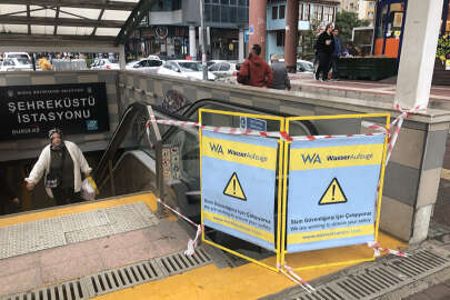BursaRay istasyonundaki yürüyen merdivenin metal kapaklarını çaldılar