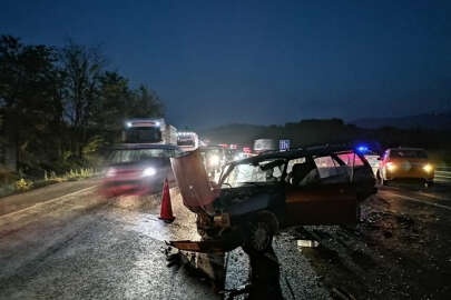 İnegöl'de trafik kazasında 4 kişi yaralandı