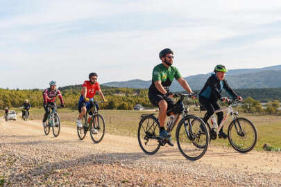 Pedalladıkları mesafeler ağaca dönüşecek