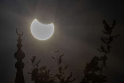 Parçalı Güneş tutulması Türkiye'den gözlemleniyor