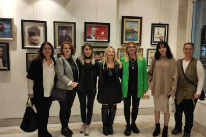 Bursa'da sahipsiz hayvanlar yararına sergi