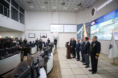 Bursa'da uyuşturucu satıcılarına operasyon; 95 gözaltı