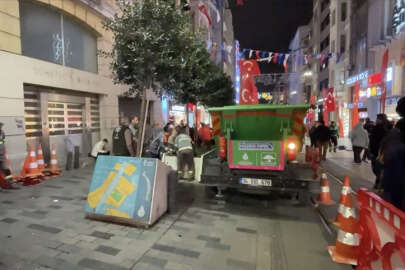 İstiklal Caddesi'nde beton saksılar kaldırılıyor