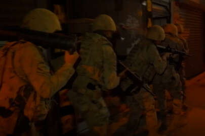 Bursa ve 10 ilde IŞİD'e operasyon ; 20 gözaltı