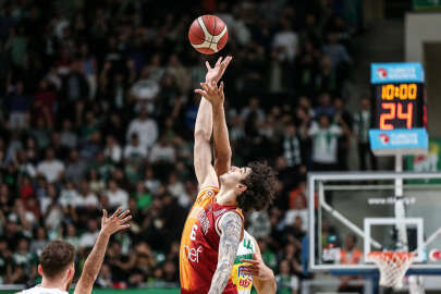 Frutti Extra Bursaspor Galatasaray'a 88-93 yenildi
