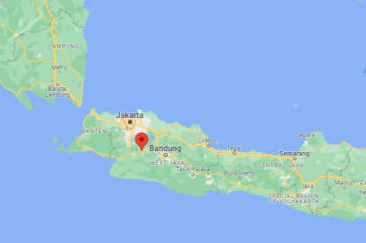 Endonezya'da 5,6 büyüklüğünde deprem; 162 can kaybı