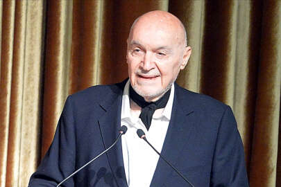 Gazeteci yazar Hıncal Uluç hayatını kaybetti