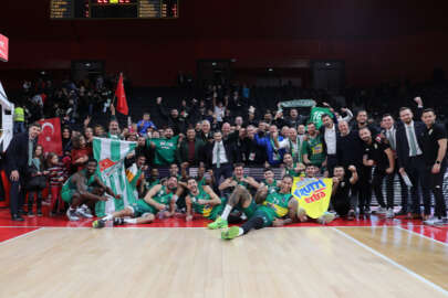 Frutti Extra Bursaspor Fransa'da 89-80 galip