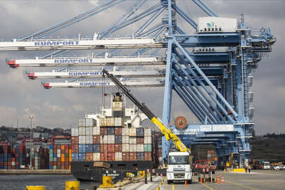 Dış ticaret açığı ekimde yüzde 421,7 arttı