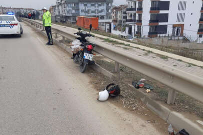 İnegöl'de halk otobüsüyle çarpışan motosikletin sürücüsü öldü