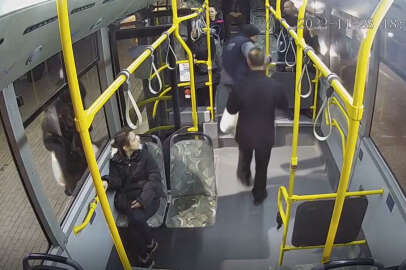 Bursa'da özel halk otobüsünde yankesicilik yapan kişi yakalandı