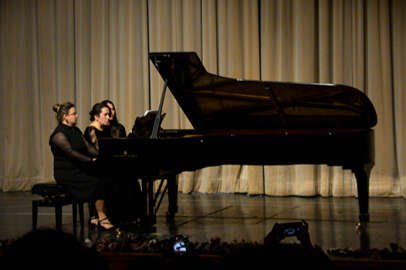Bursa'nın türküleri piyanodan yükseldi