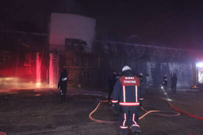 Büyükşehir'in zift deposunda korkutan yangın