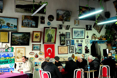 Mudanya'daki tarihi kahvehanede nostalji yolculuğu