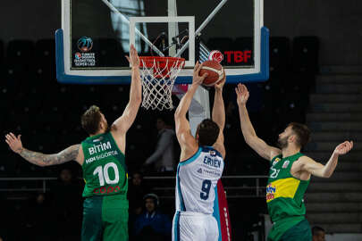 Frutti Extra Bursaspor Türk Telekom'a 84-63 yenildi