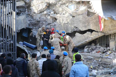 10 ilde 3 ay süreyle olağanüstü hal ilan edildi