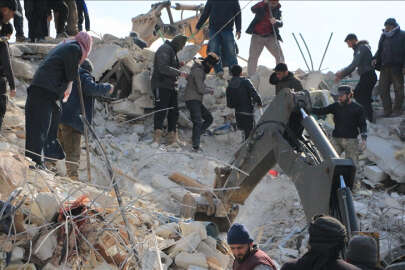 Depremde Suriye'de ölenlerin sayısı 2 bin 530'a çıktı