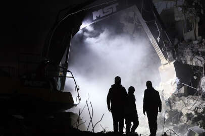 Maraş merkezli depremlerde can kaybı 41 bin 20'ye yükseldi