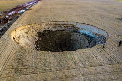 Konya'da 37 metre çapında yeni obruk