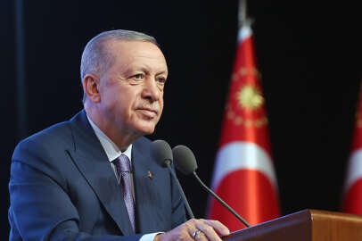 Erdoğan seçimin bir ay erkene alınması kararını imzaladı