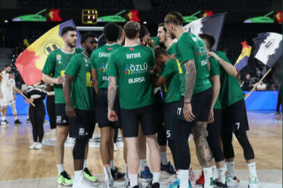 Frutti Extra Bursaspor deplasmanda Romanya takımına 87-83 yenildi