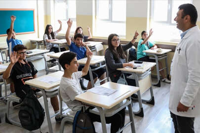 45 bin öğretmen atanacak; Öncelik deprem bölgesi