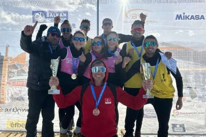 Kar voleybolunda Türkiye şampiyon oldu