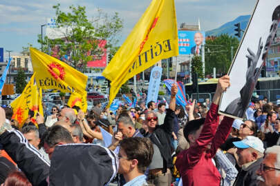 Bursa'da 1 Mayıs: 'Patates, soğan, güle güle Erdoğan'