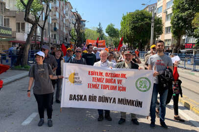 Bursa'da coşkulu 1 Mayıs kutlaması