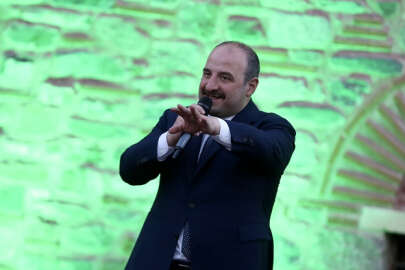 Bakan Varank, Kılıçdaroğlu'nu hedef aldı: Hamburger yemeye gitmiş