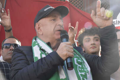 Ümit Özdağ: "Z kuşağı değil, Atatürk'ün Cumhuriyet'i emanet ettiği Türk gençliği"