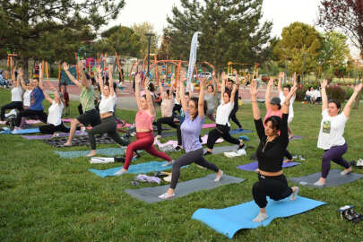 Nilüfer'de yoga başladı: Matını Al Gel!