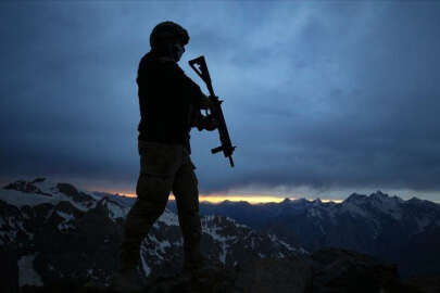 MSB: Pençe-Şimşek Harekatı bölgesinde iki asker şehit oldu