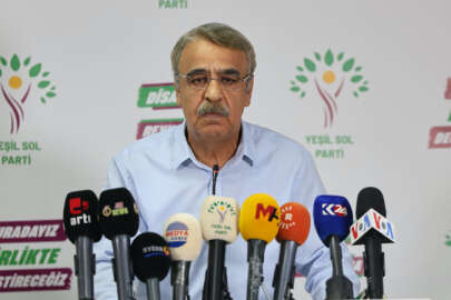 Sancar: HDP varlığını koruyacak ancak mücadelesi Yeşil Sol Parti ile devam edecek