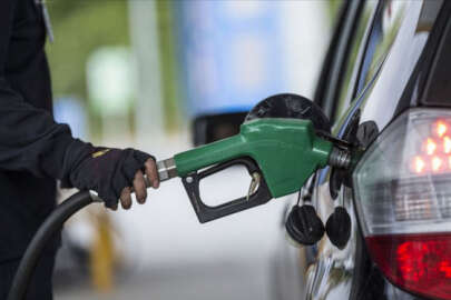 Akaryakıtta zam yağmuru devam ediyor