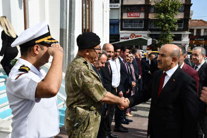 Bursa Valisi Mahmut Demirtaş görevine başladı