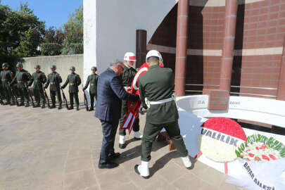 3. Cumhurbaşkanı Celal Bayar vefatının 37. yılında kabri başında anıldı