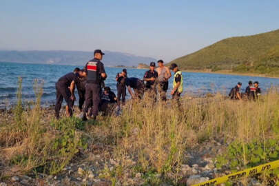 Serinlemek için İznik Gölü'ne giren çocuk boğuldu