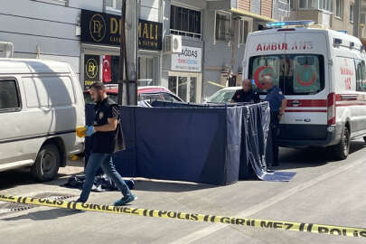 Sokak ortasında cinayet! Ateş edip kaçtılar