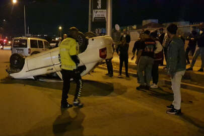 İnegöl'de devrilen otomobilde bir kişi yaralandı