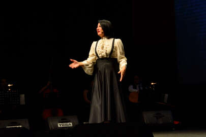 Pınar Ayhan'ın 'Kemal' müzikali uzun süre alkışlandı